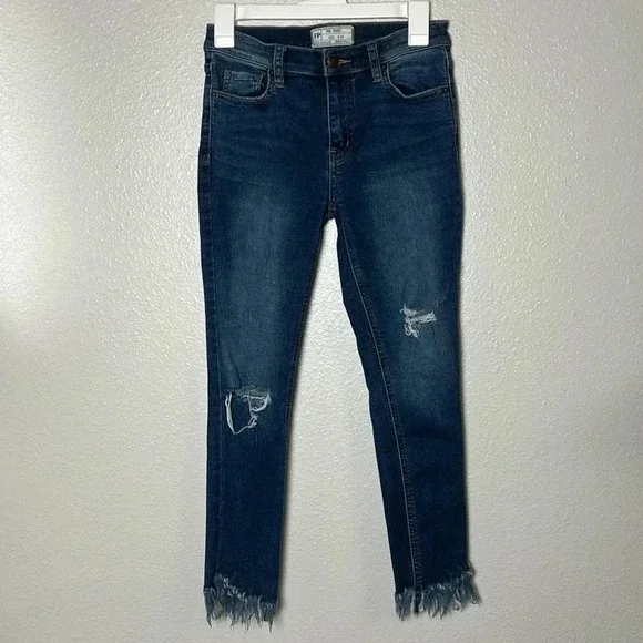 Free People Distressed Denim Skinny Jean - Picture 1 of 8